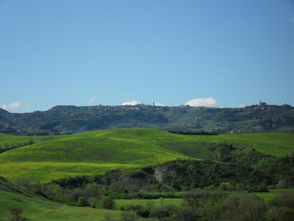 Agriturismo Podere Campaini Volterra Eksteriør billede