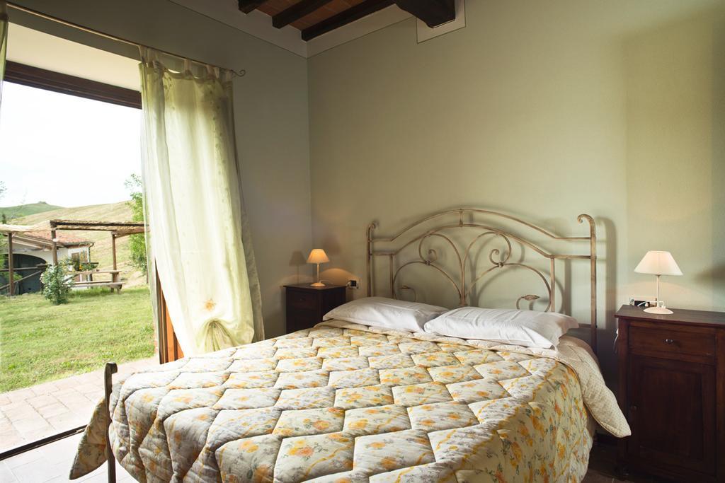 Agriturismo Podere Campaini Volterra Eksteriør billede
