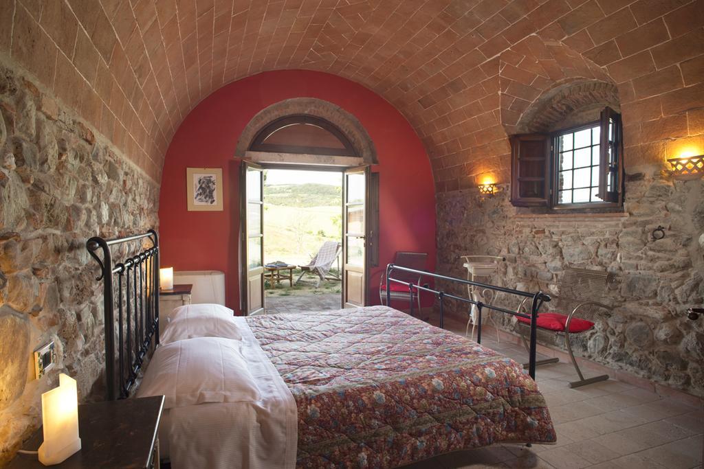 Agriturismo Podere Campaini Volterra Eksteriør billede
